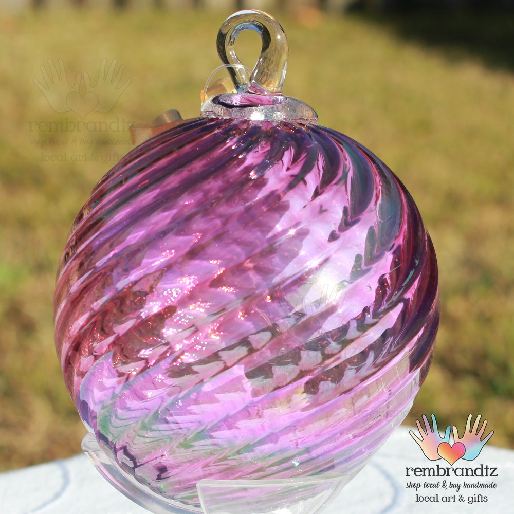 Huckleberry Twist Ornament